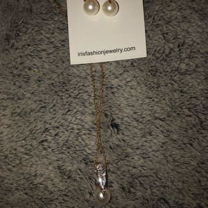 Gold and pearl necklace & earrings